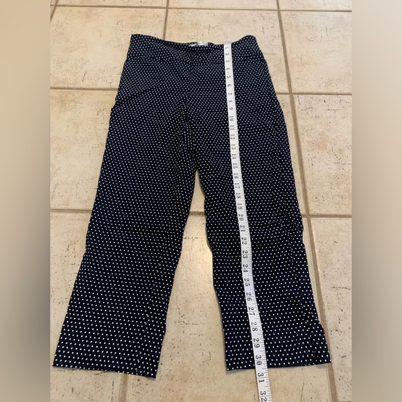S.C. & CO. Navy Blue Polka Dot Cropped Pants Size 6 - Picture 8 of 8